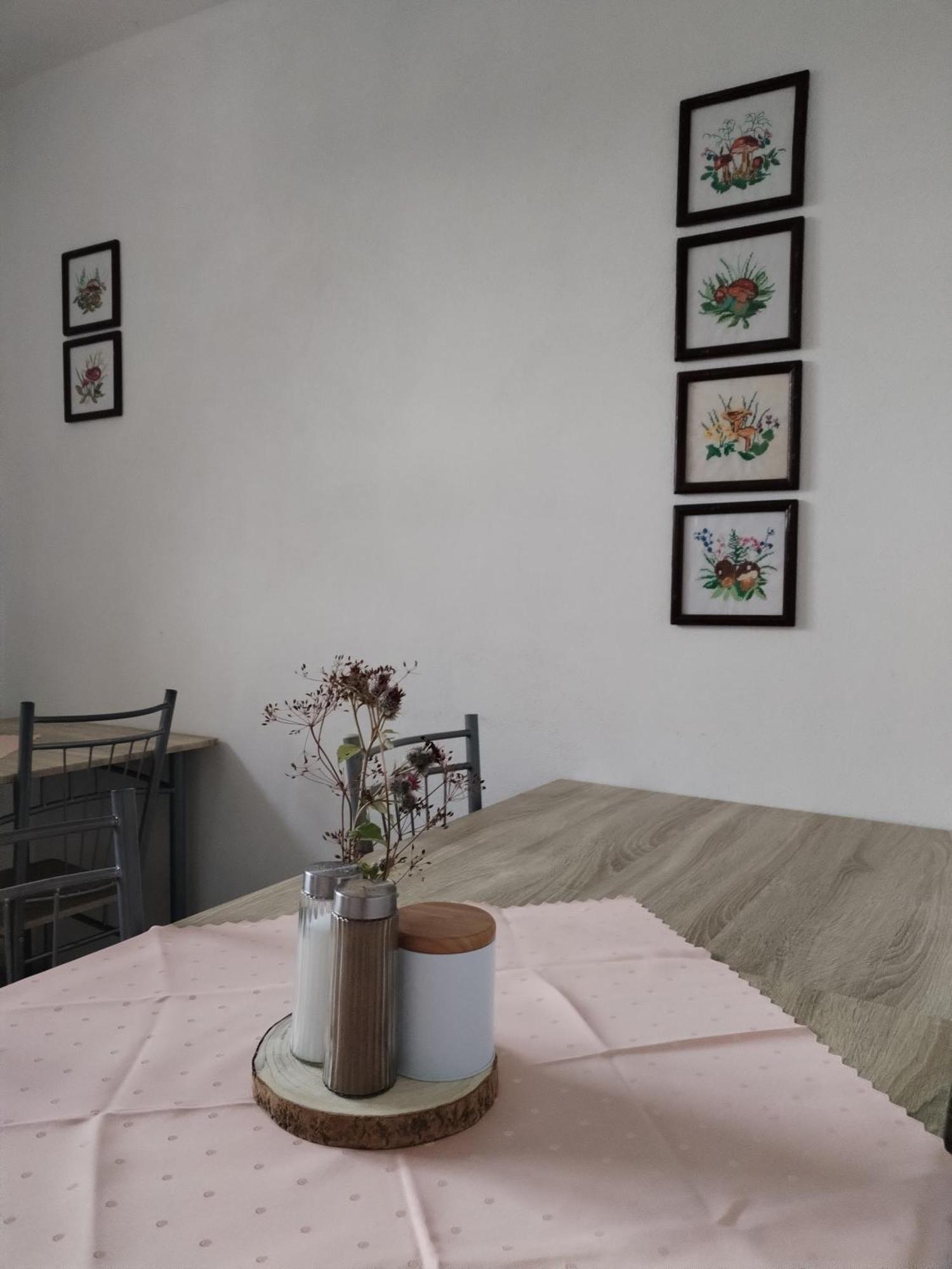 Turisticka Ubytovna Hornad Spišské Tomášovce Exterior foto